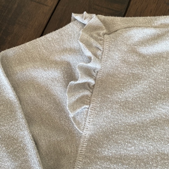 Tahari Ruffle Sweater - Large - Picture 2 of 8